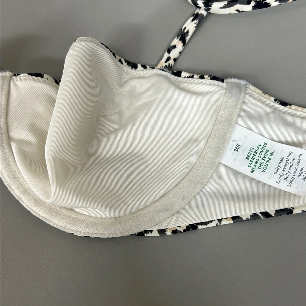 Aerie Sunny Side Up Bikini Top Sz 34B UPF 50
